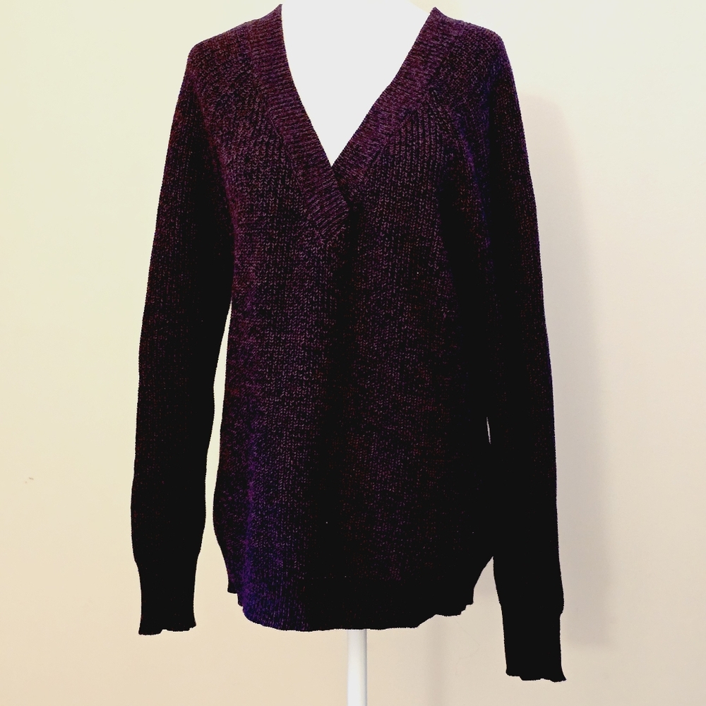BCBG Max Azria Women's XS Deep Purple Maroon V Neck Sweater